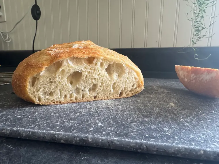 Crumb, Open